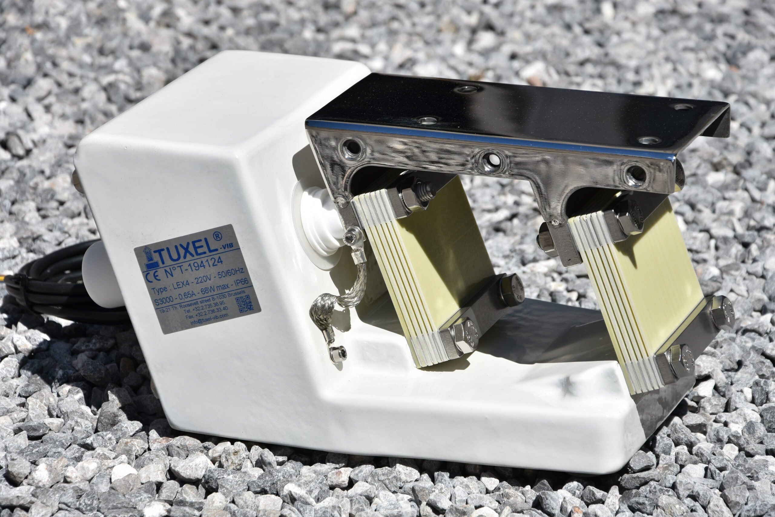 Vibrateur électromagnétique Tuxel LEX4