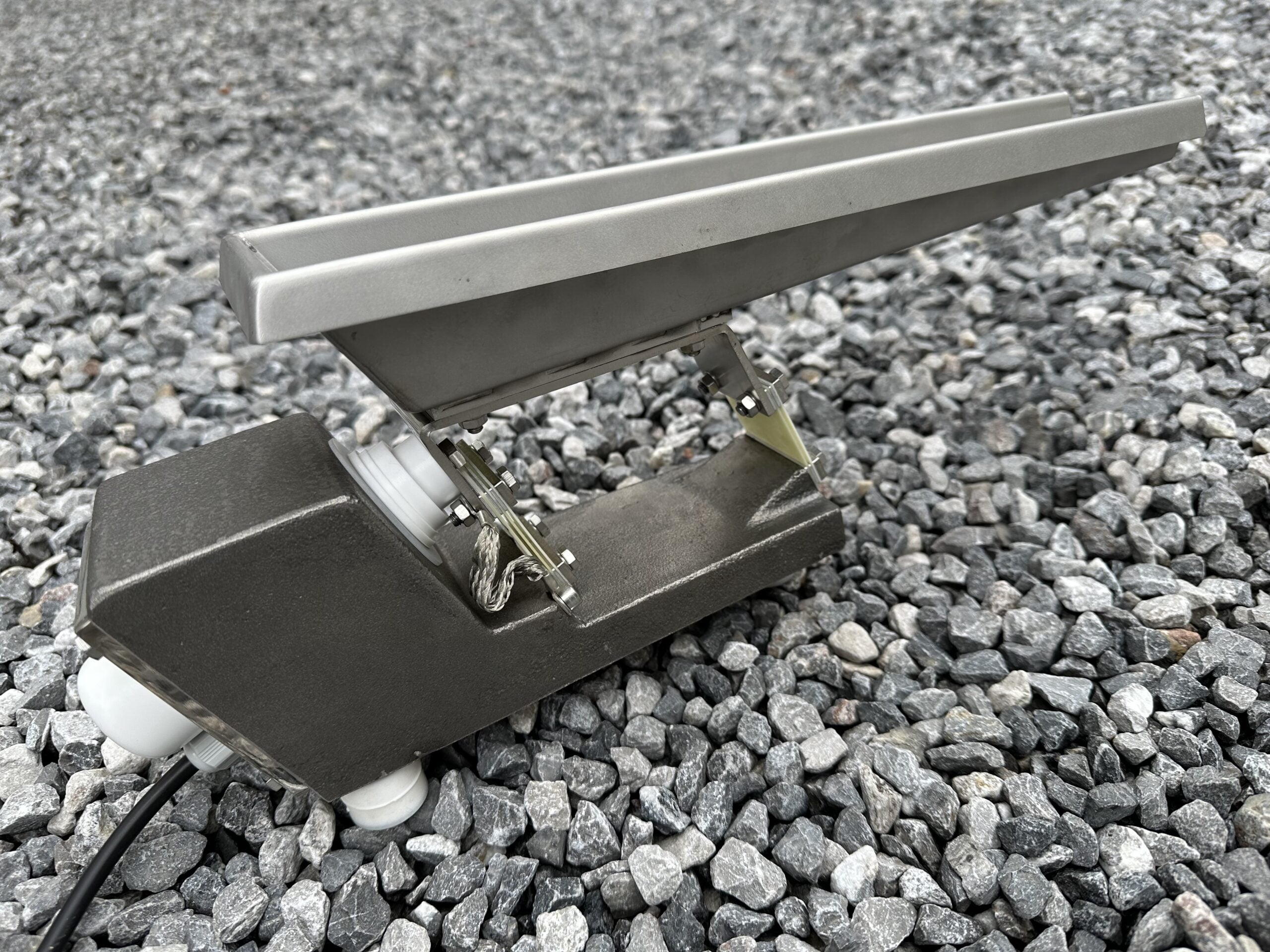 Vibrating conveyor