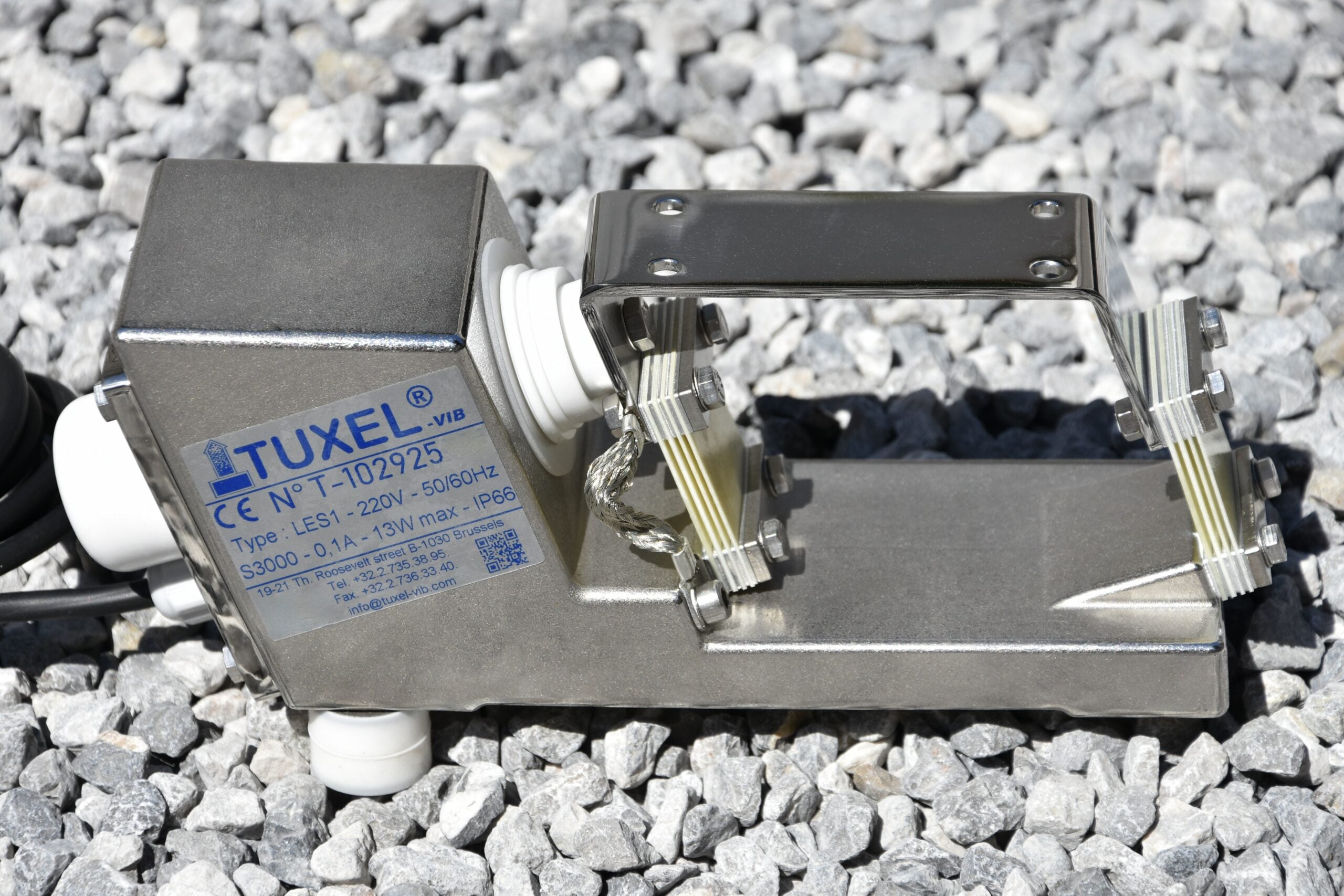 Embase vibrante inox LES1 Tuxel - vue 2